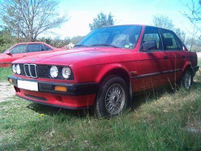 BMW 318iS -88