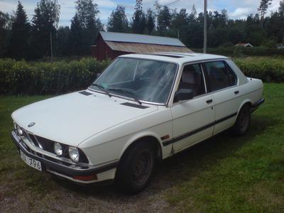 BMW 518i -85