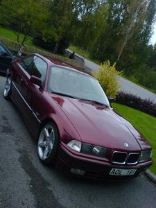 BMW 325 -93