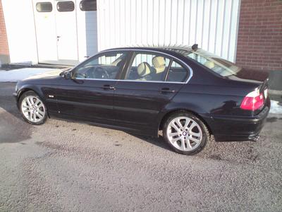 BMW 330 -01