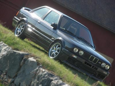 BMW 325IM -88