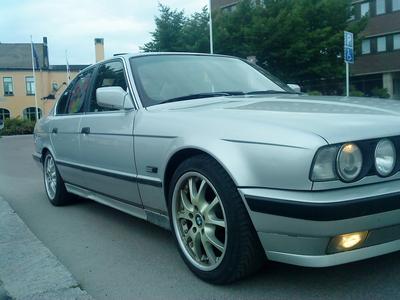 BMW 525i -90