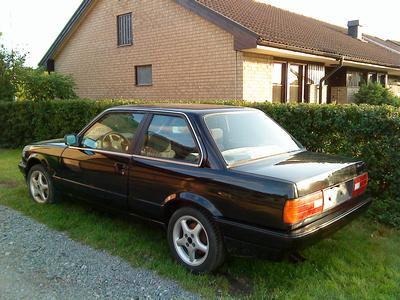 BMW 320 -88