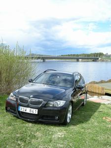BMW 325i Touring -06