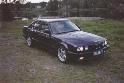 BMW 525i -88