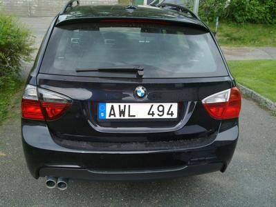 Blackline monterade på vänster sida.
