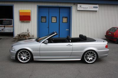 BMW 330ia M-Sport -01