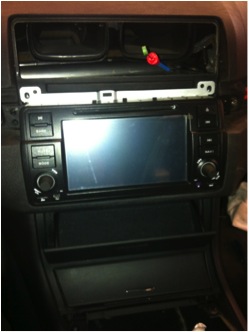 Eftermarknadsnavi BMW E46