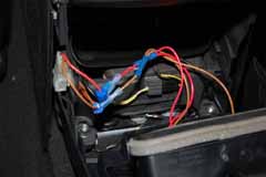 Montera förvaringsfack och strömuttag BMW E91