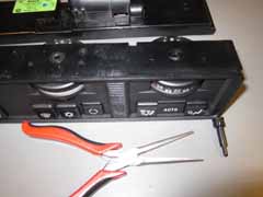 Byta glödlampor klimatpanel BMW E32/E34