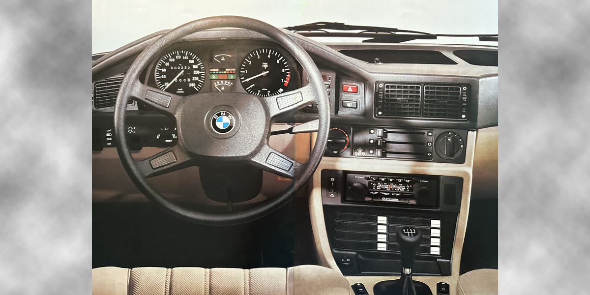 BMW 5-serie E28 interiör