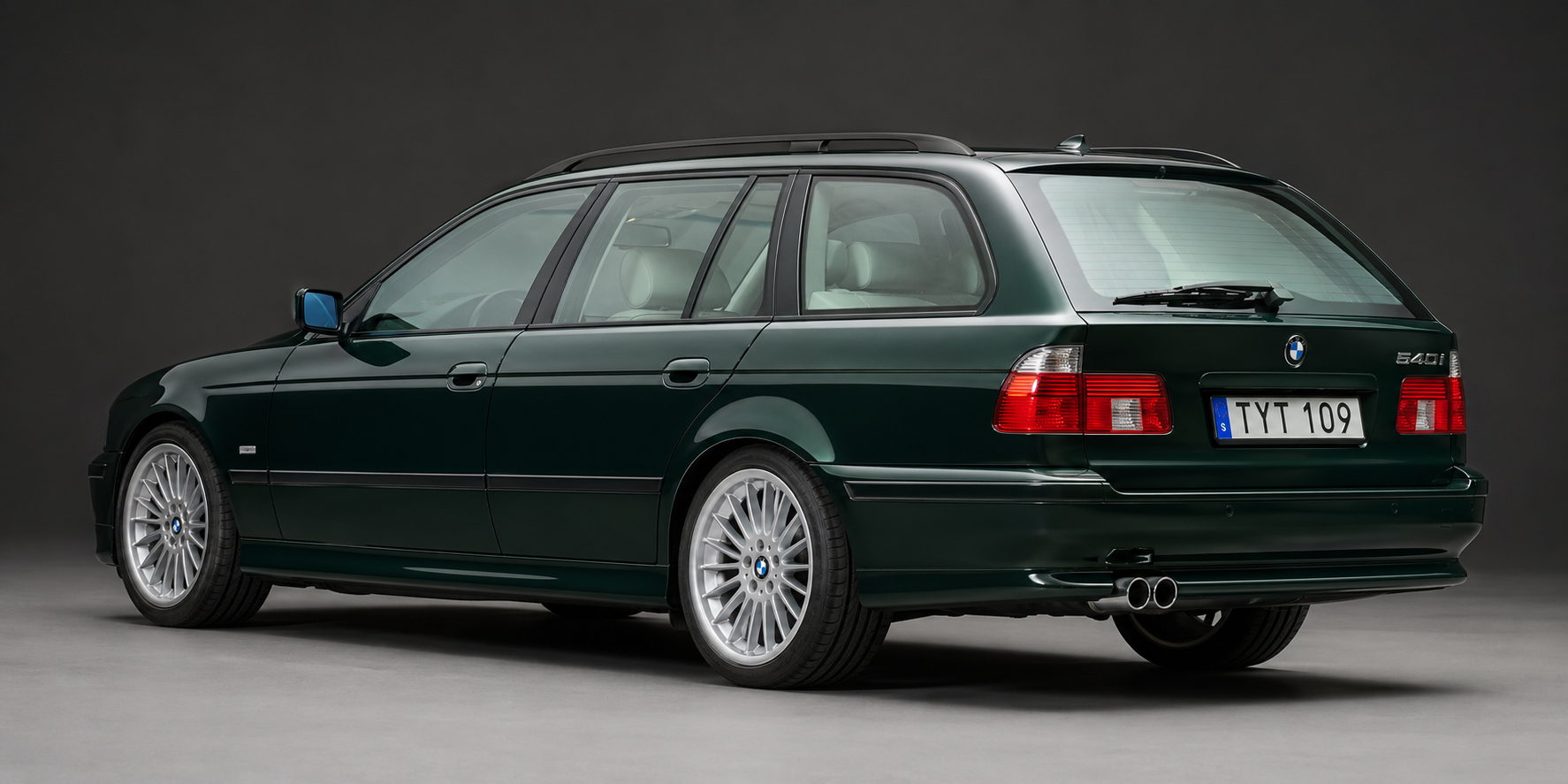 BMW E39 5-d touring bakifrån 2001–2003