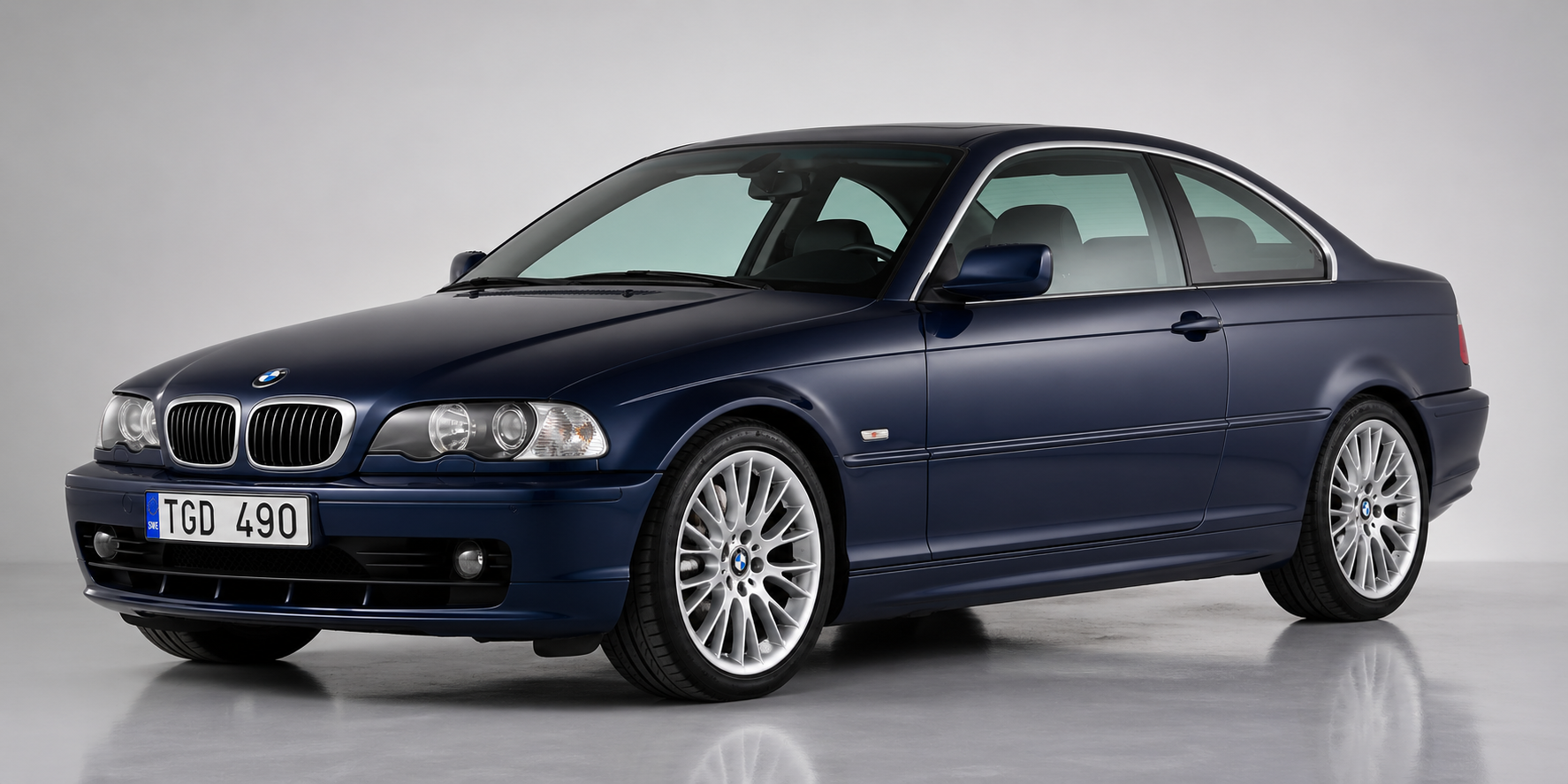 BMW E46 2-d coupé framifrån
