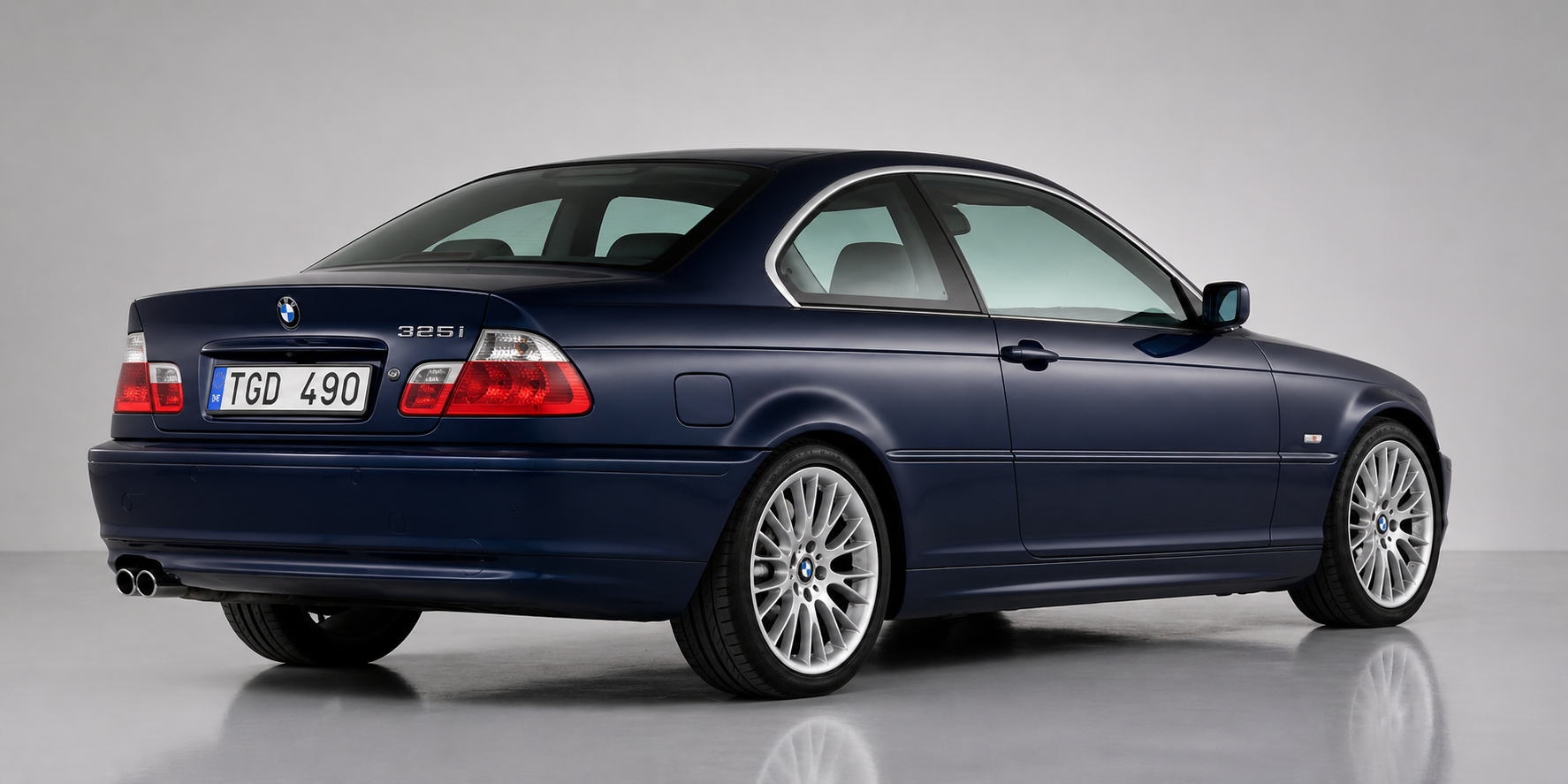 BMW E46 2-d coupé bakifrån