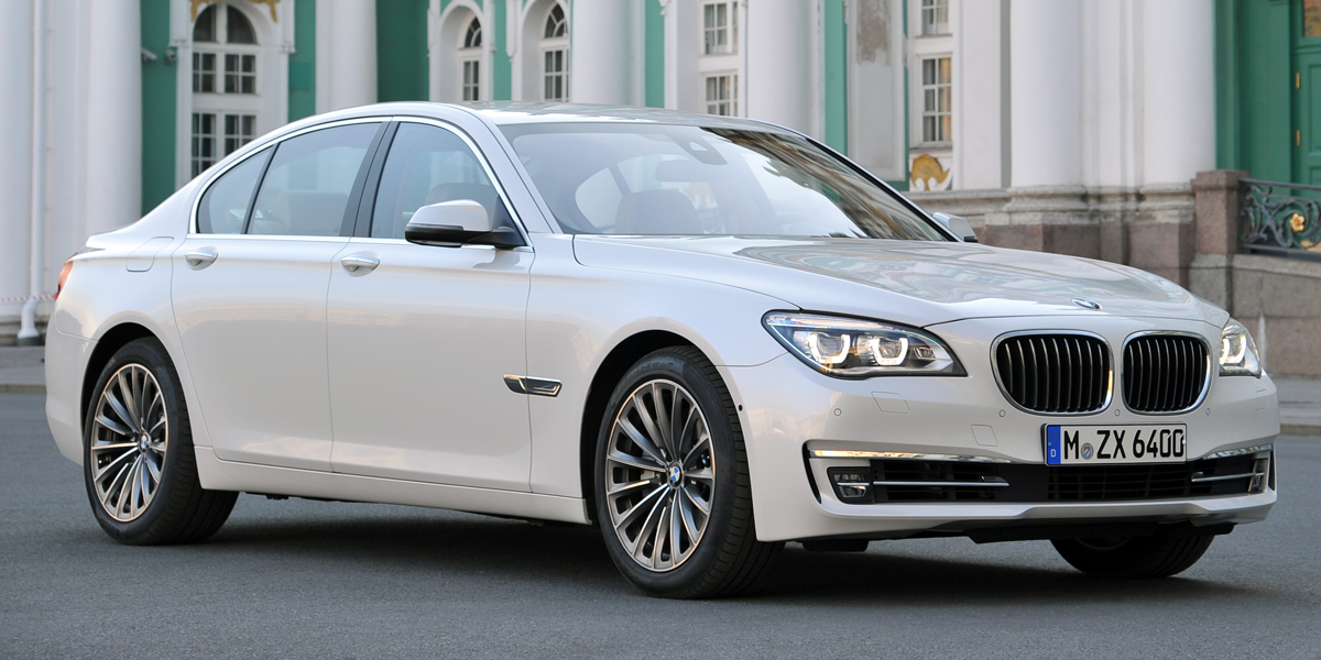 BMW 7-serie F02