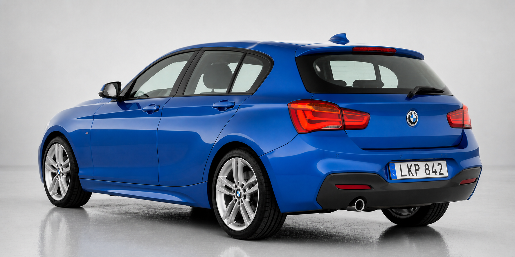 BMW 1-serie F20 LCI 5-d bakifrån