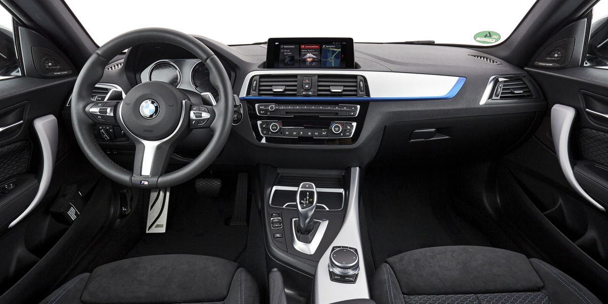 BMW F22 interiör