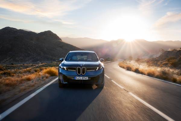 Nya BMW iX3 Neue Klasse