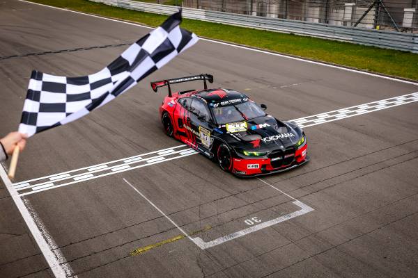 BMW M4 GT3 EVO — Schubert Motorsport på Nürburgring
