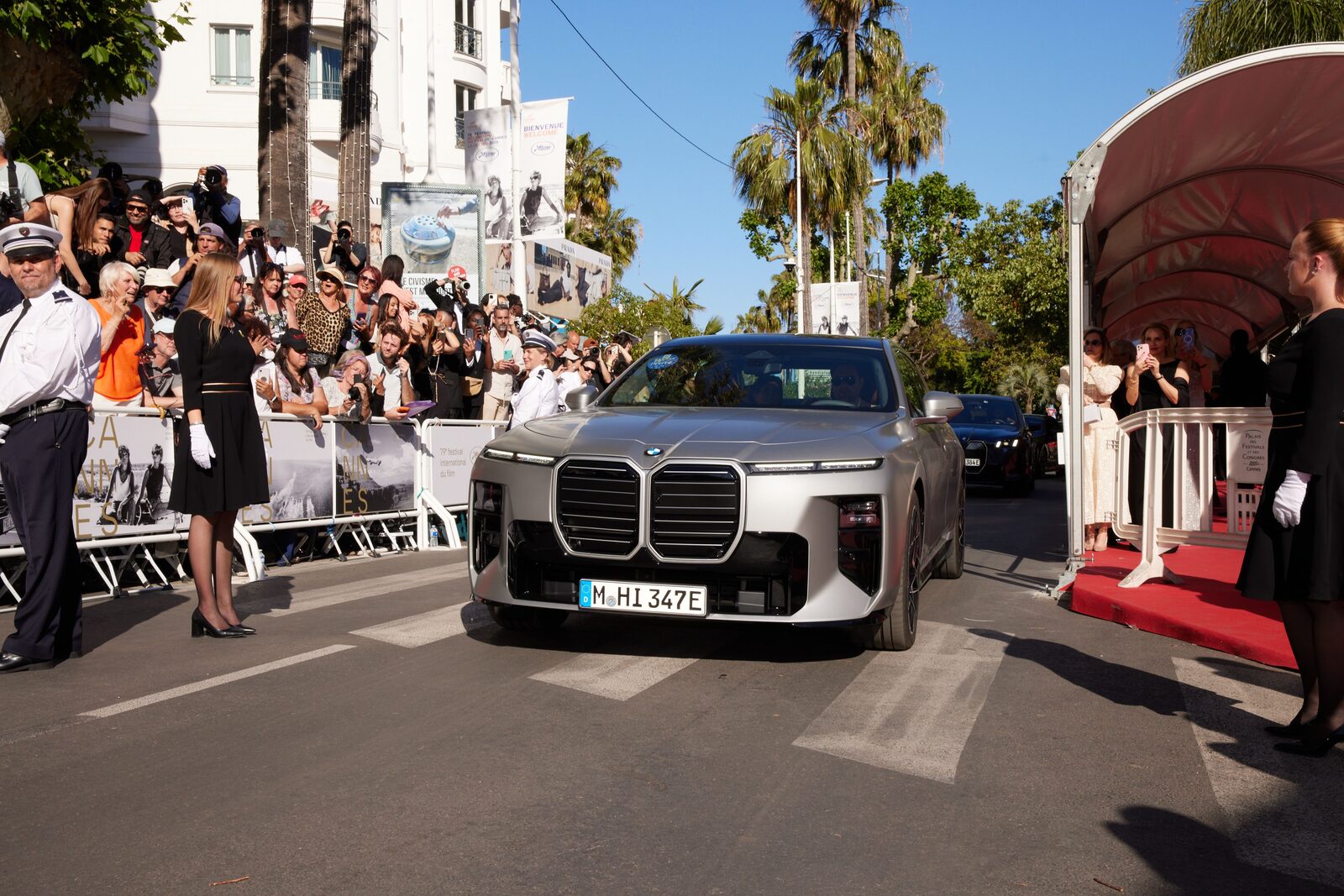 BMW i7 som festivalfordon i Cannes