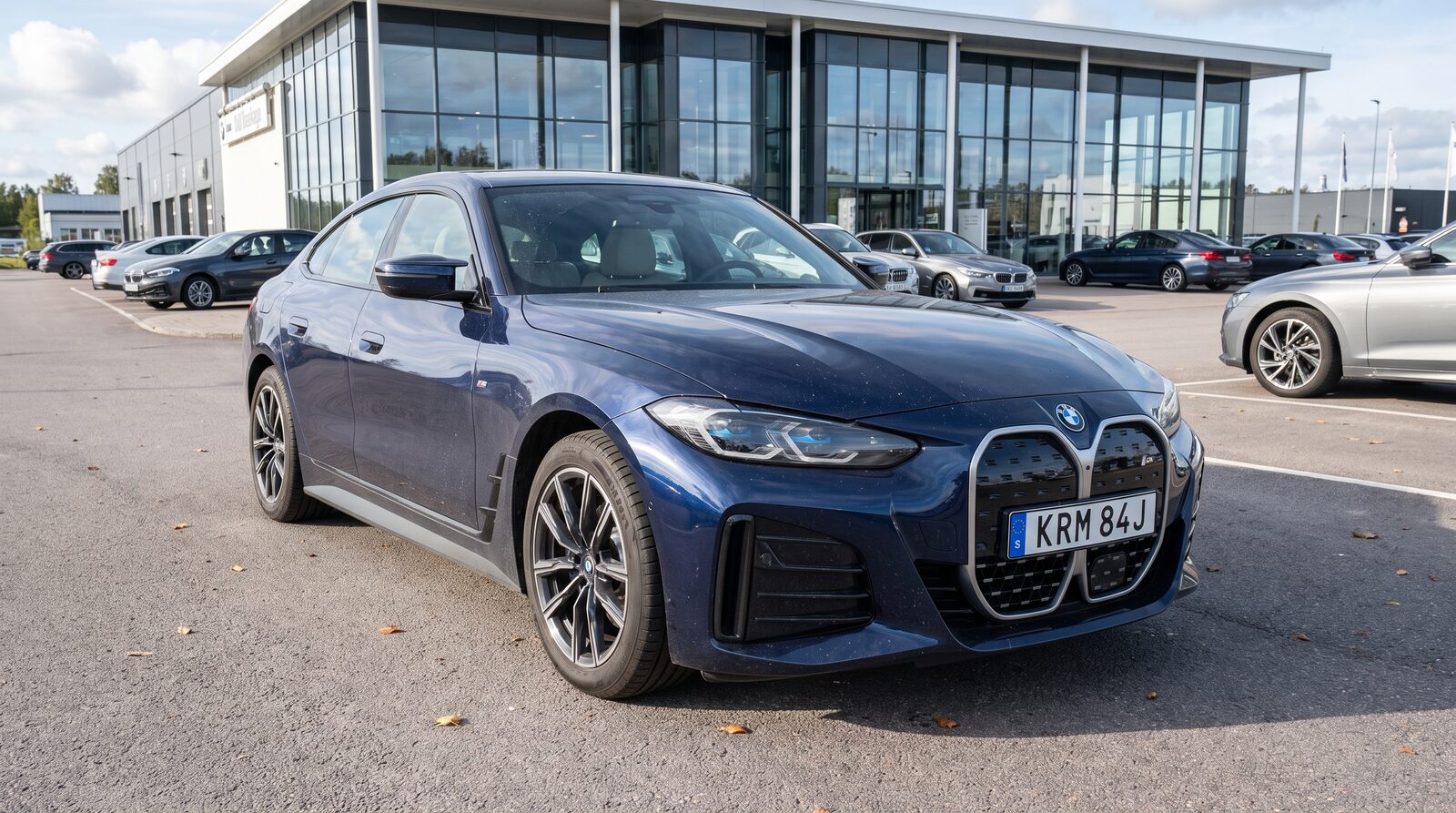 Begagnad BMW i4 Gran Coupé hos en svensk bilhandlare