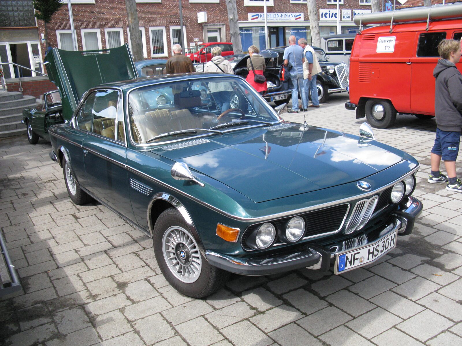 Grön BMW 2800 CS coupé från 1970
