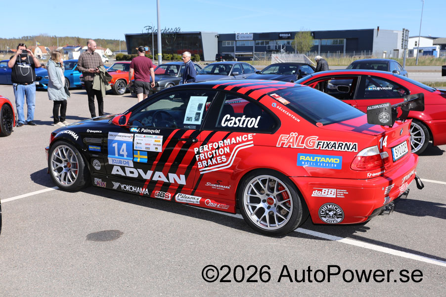 E46 M3 racingbil med Advan/Schmiedmann-livré