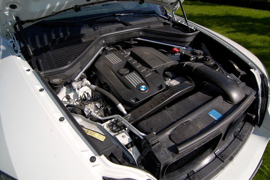 BMW X6 xDrive35i – Kontroversiell Coupé