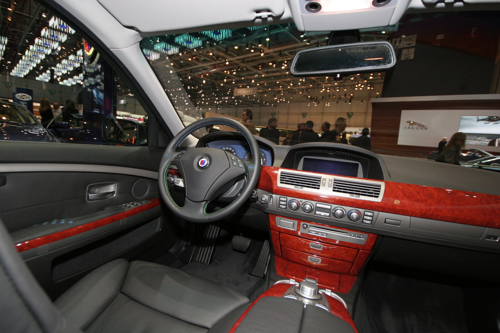 Alpina — Genevémässan 2006
