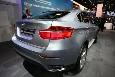 BMW Paris 2010