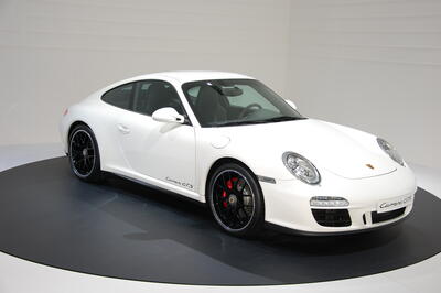 Porsche Paris 2010