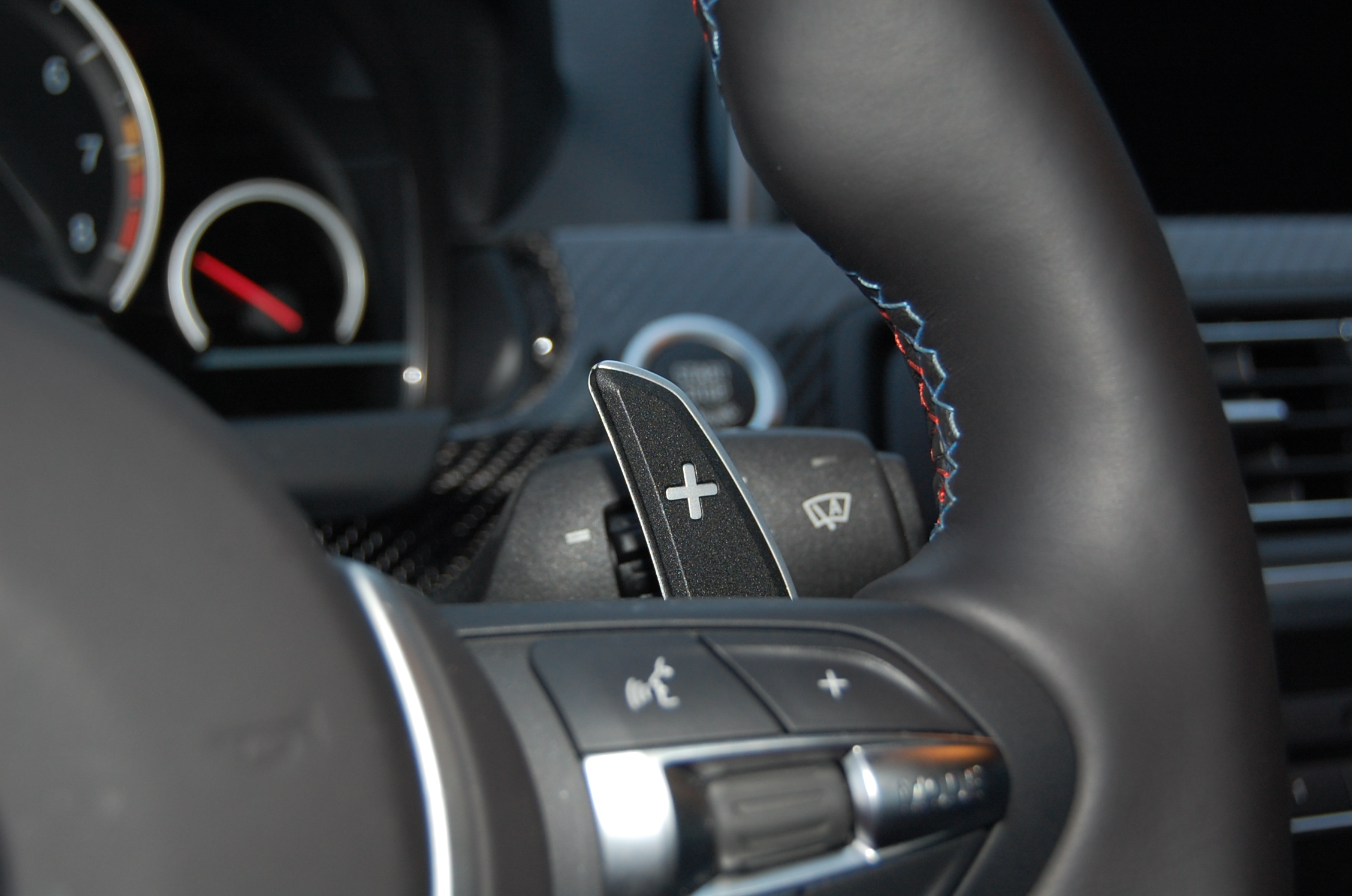 BMW M6 med extra allt