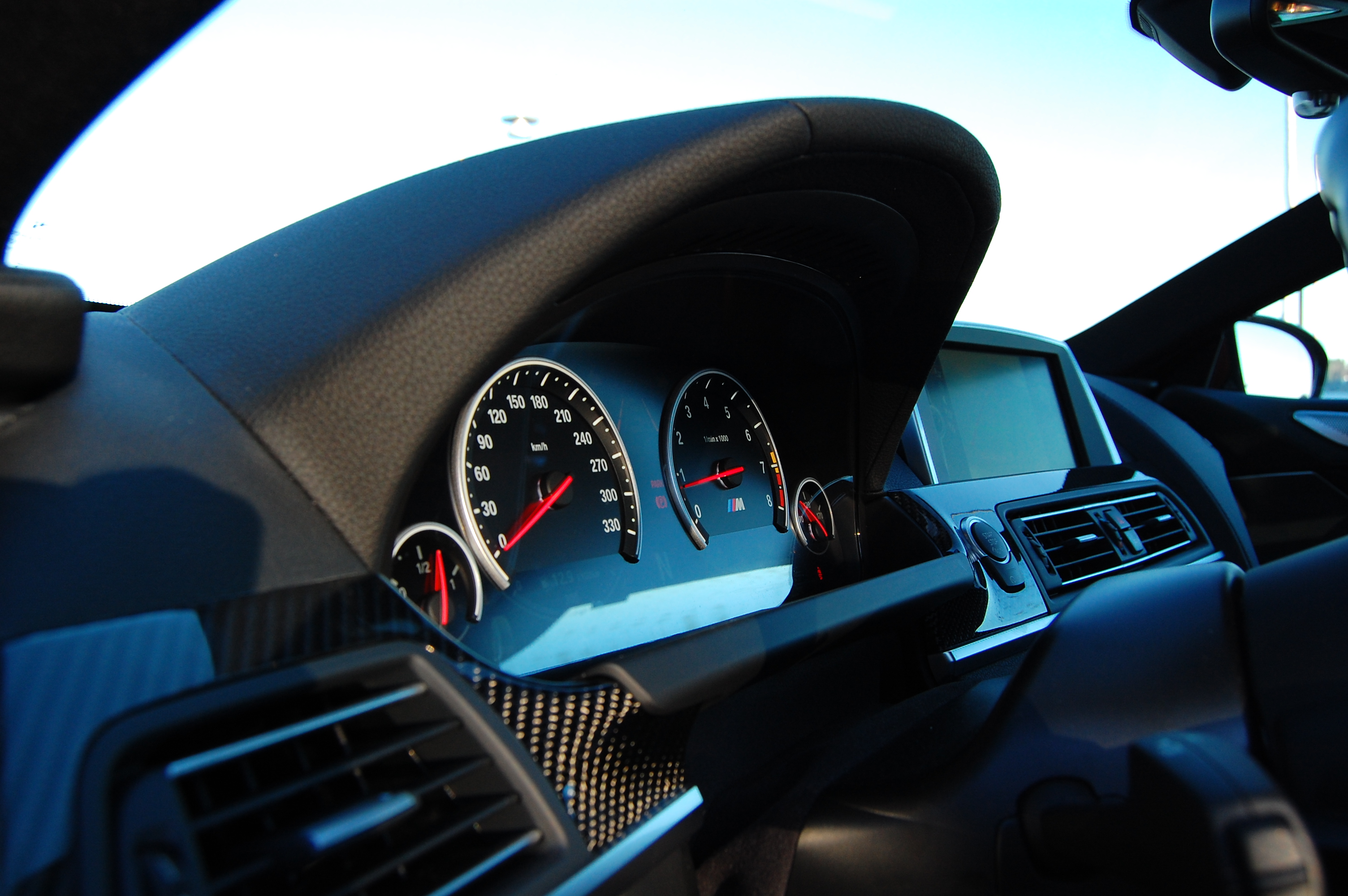 BMW M6 med extra allt