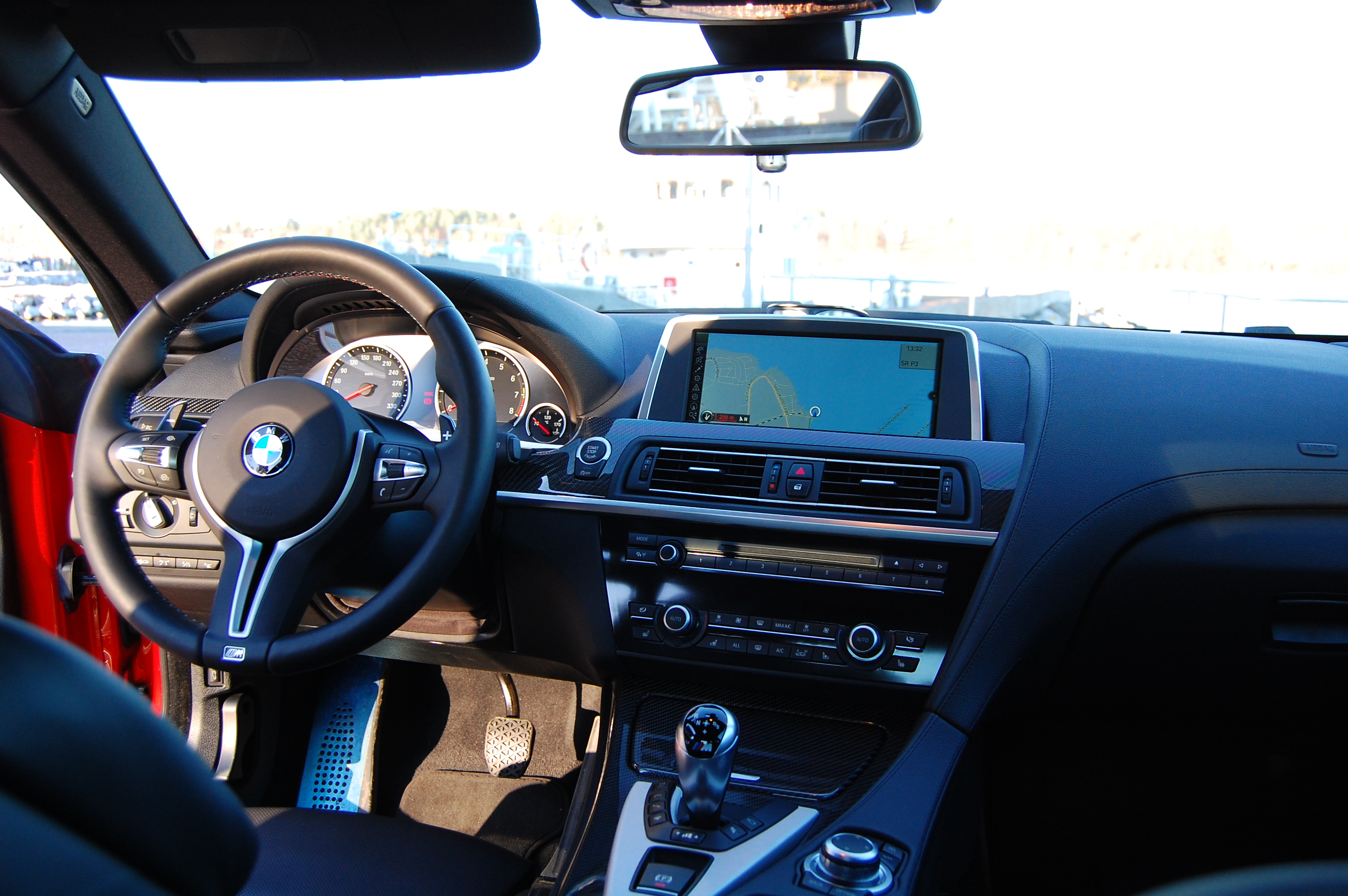 BMW M6 med extra allt