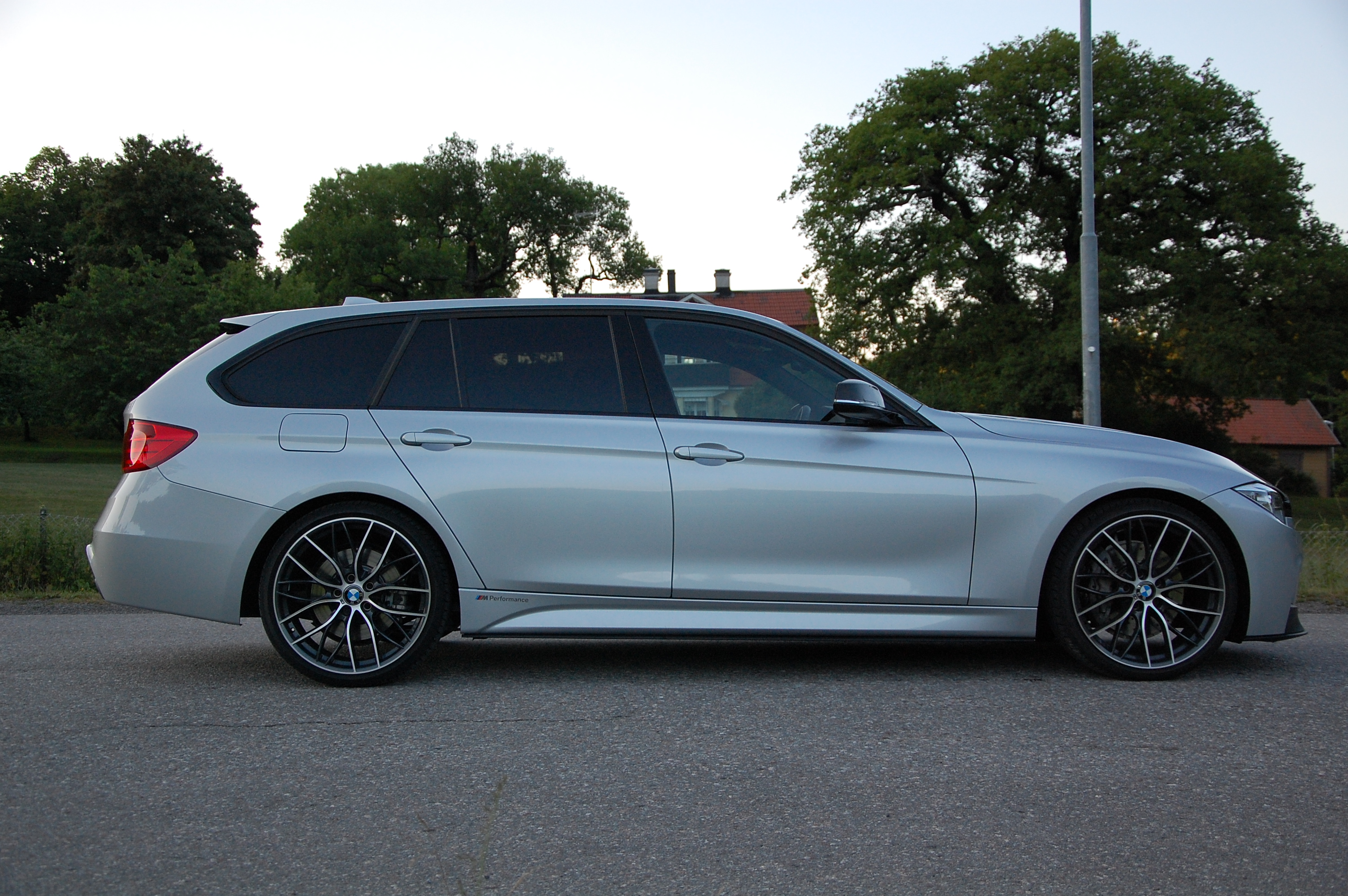BMW 330d touring M Performance