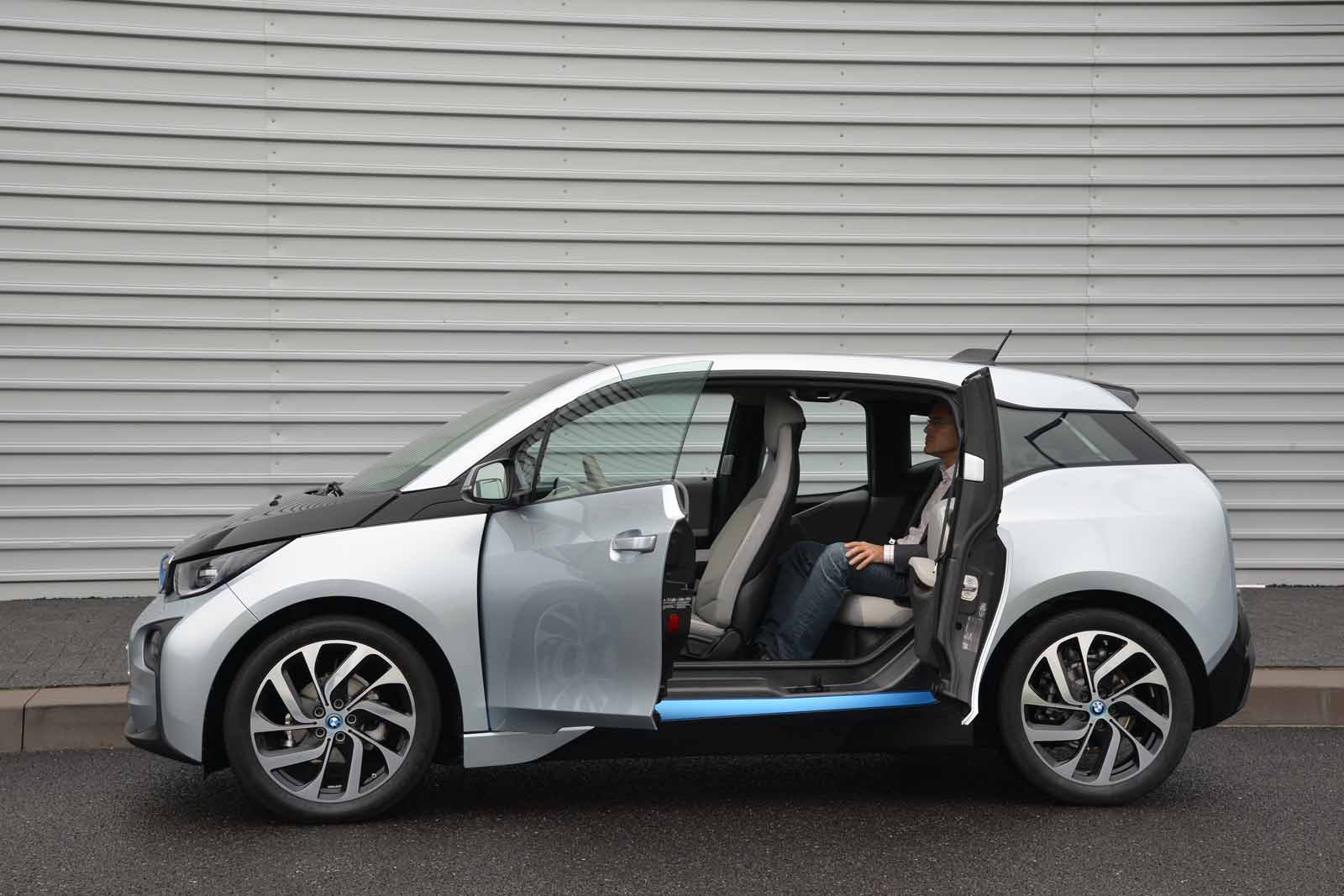 BMW i3 Elektrisk och elektrolysande!