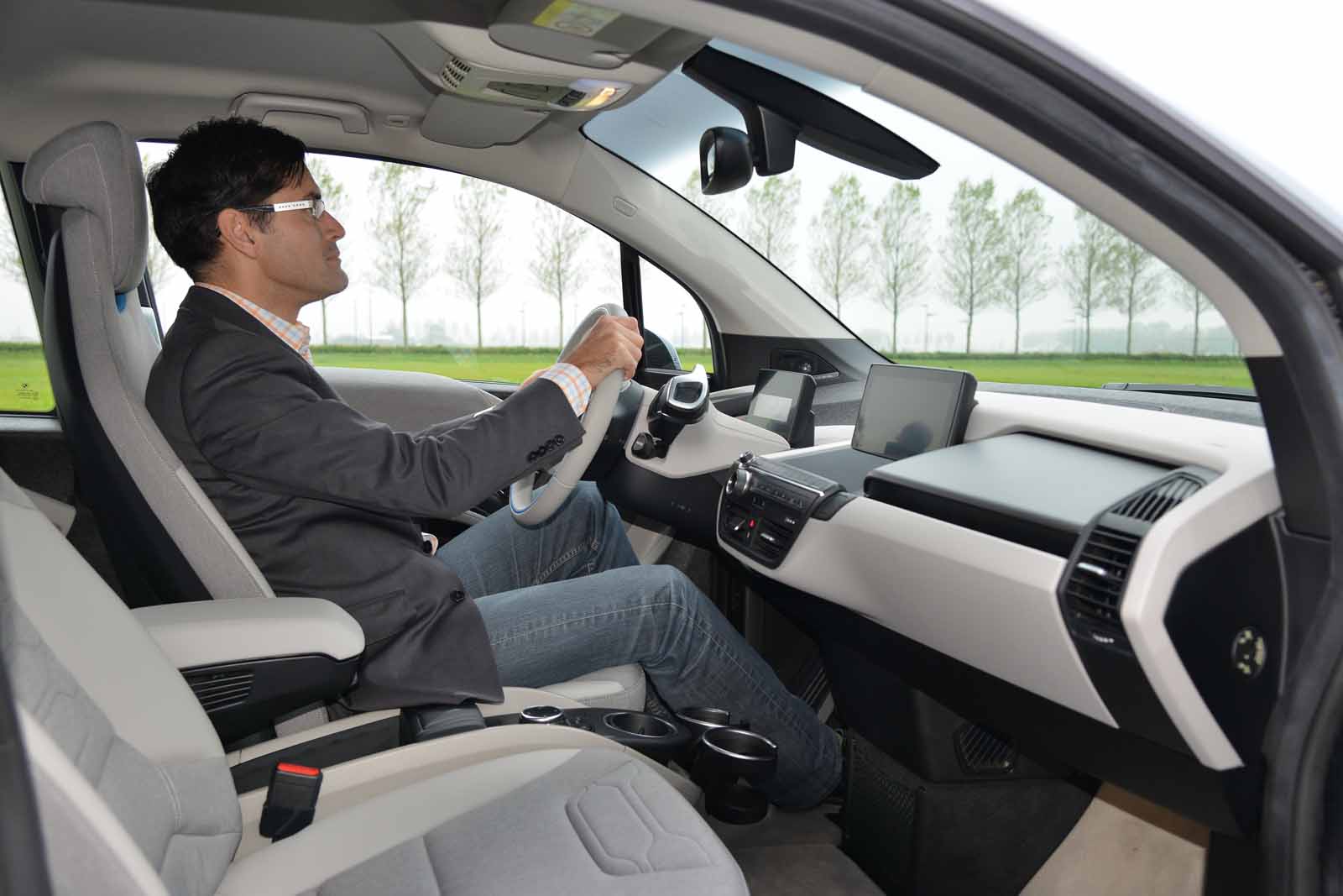 BMW i3 Elektrisk och elektrolysande!