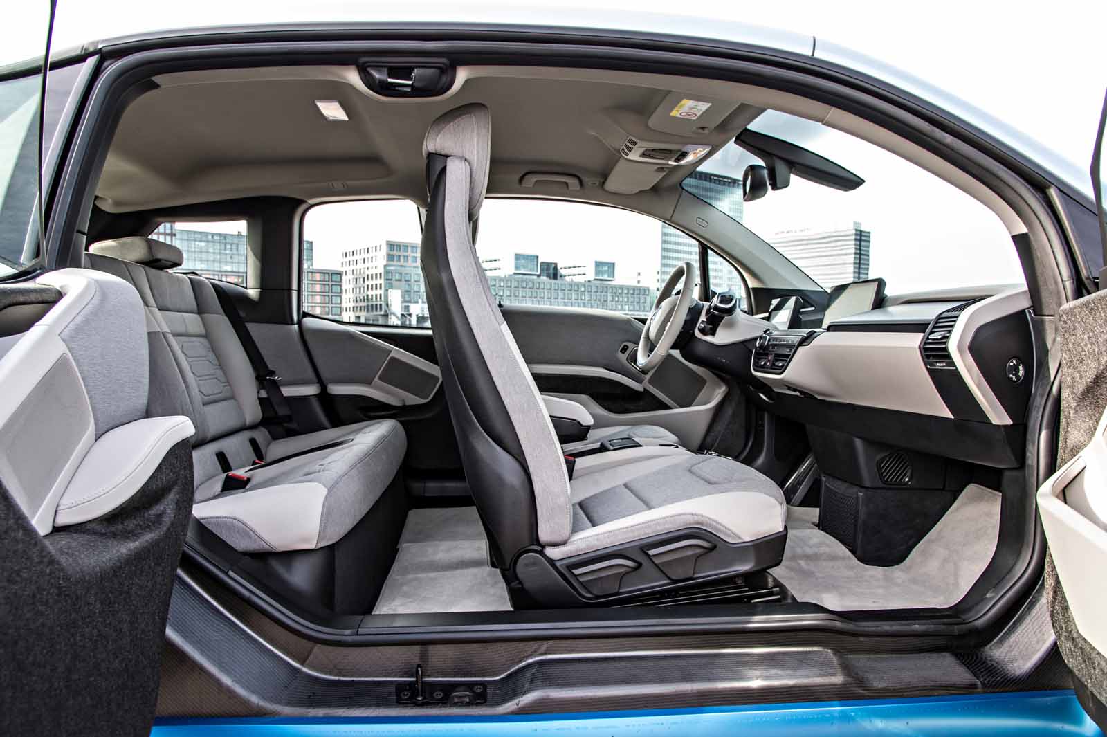 BMW i3 Elektrisk och elektrolysande!