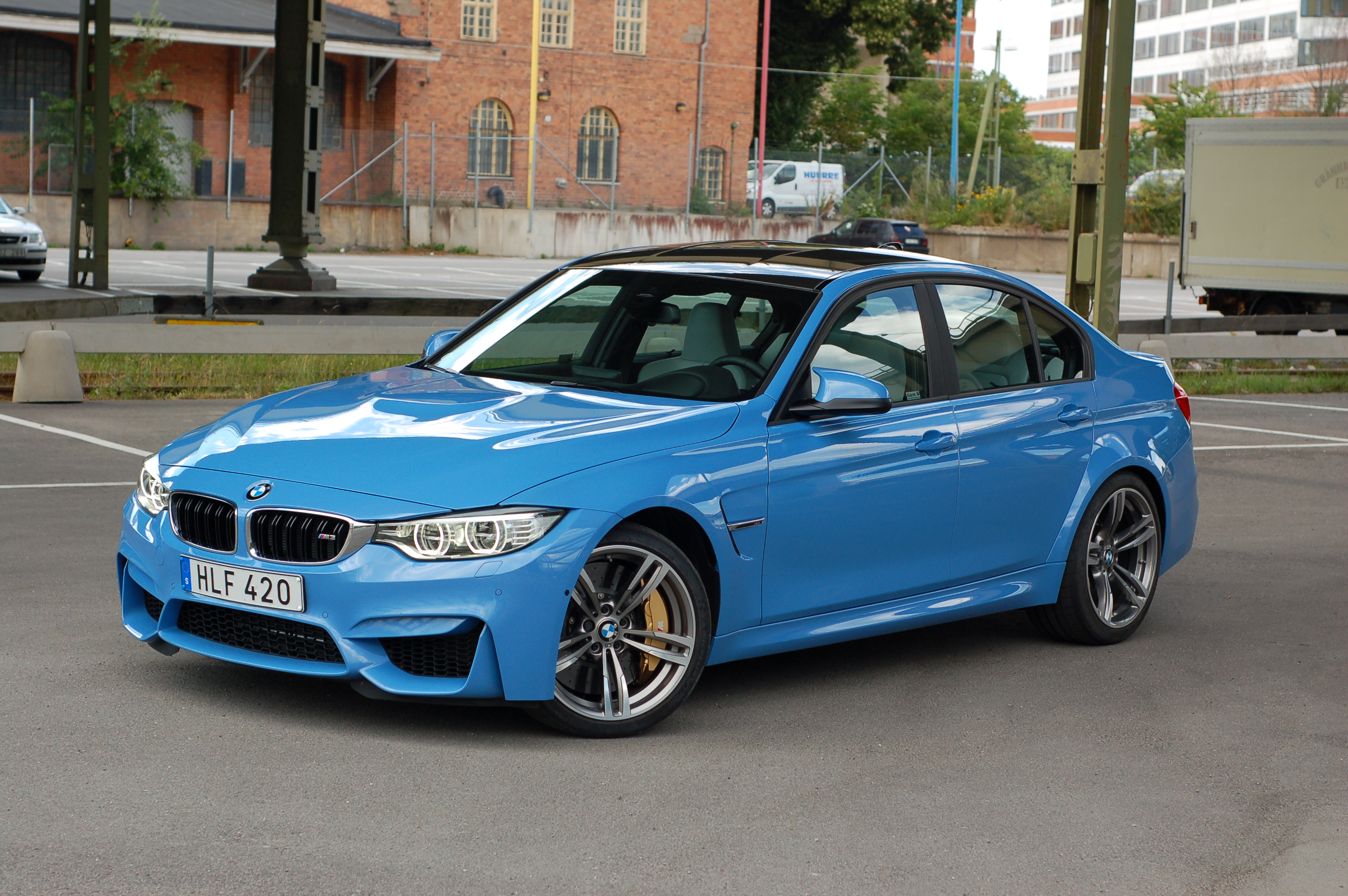 BMW M3 DKG - En Makalös Maskin