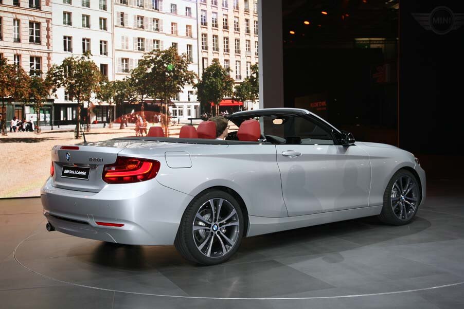 BMW på bilsalongen i Paris 2014