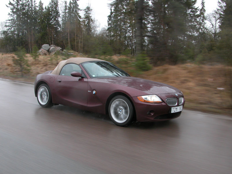 BMW Z4 – det är rätt att åka med nedfälld sufflett