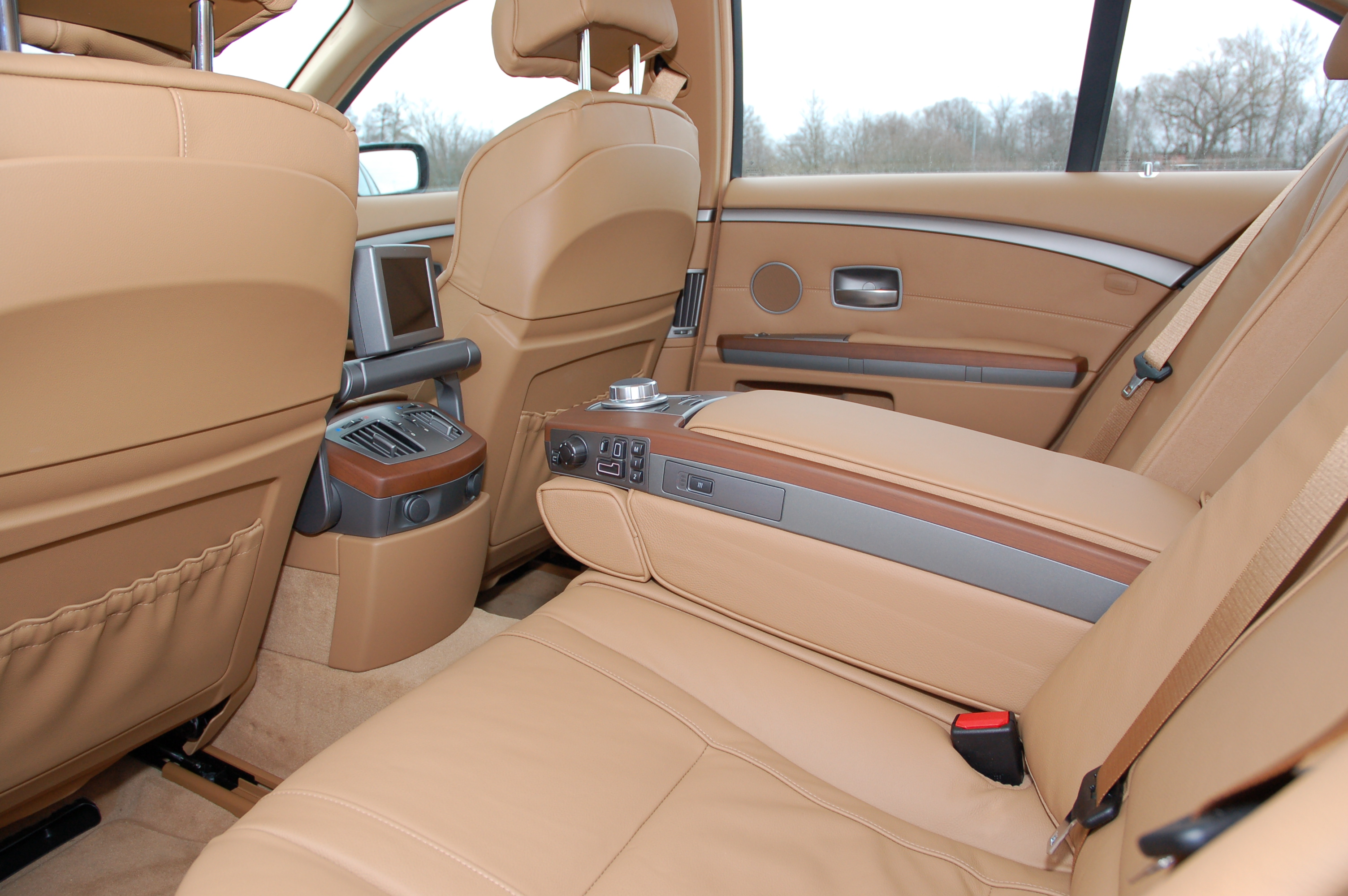 BMW 745d – dieselkungen