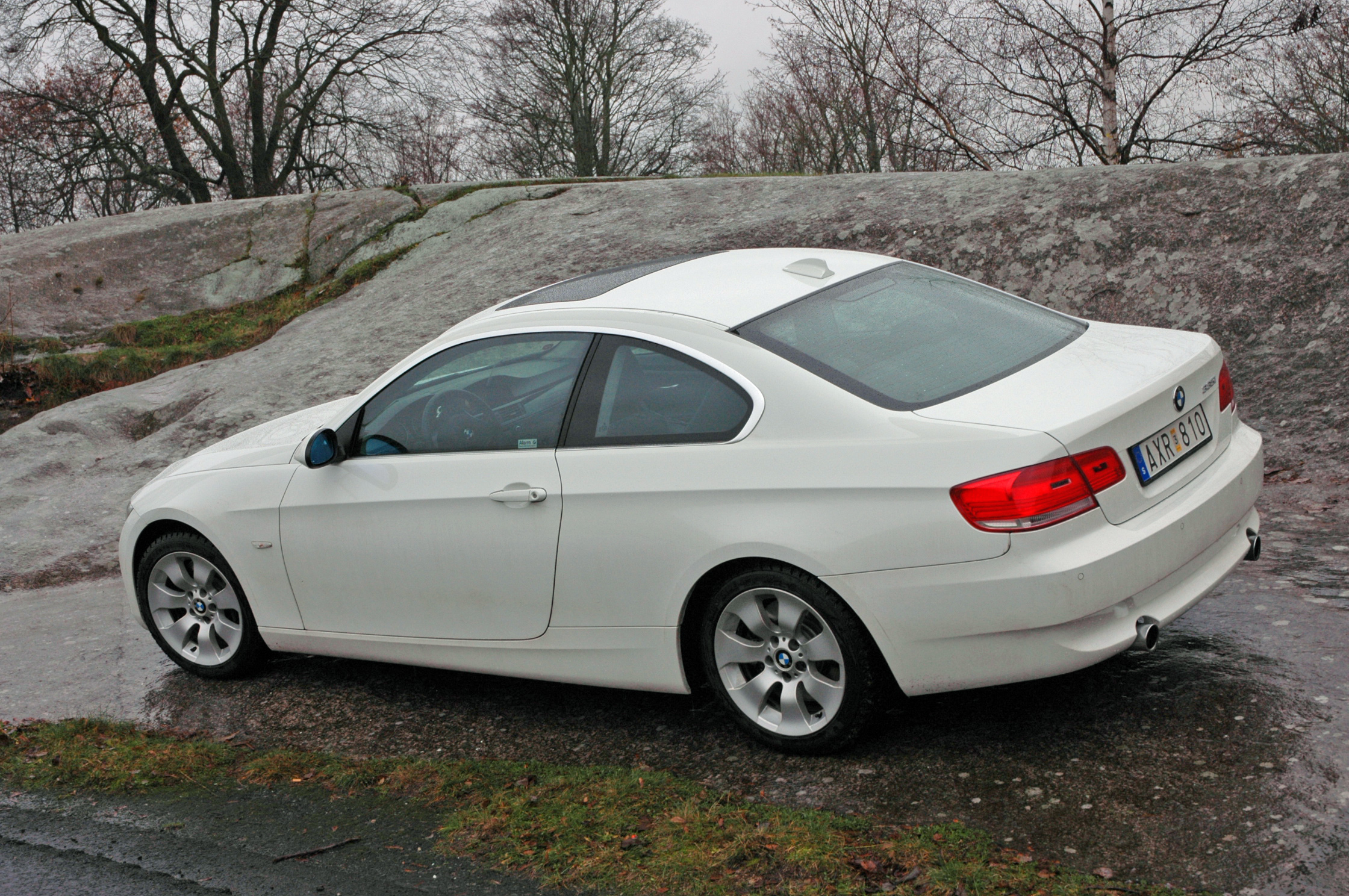 BMW 325i/335i Coupé – två treor för fyra