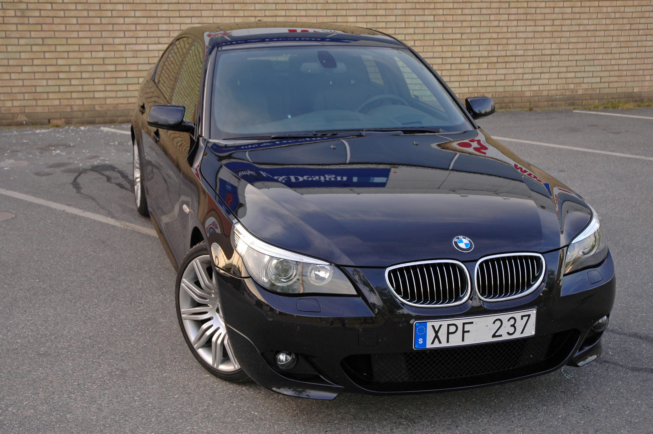 BMW 550i