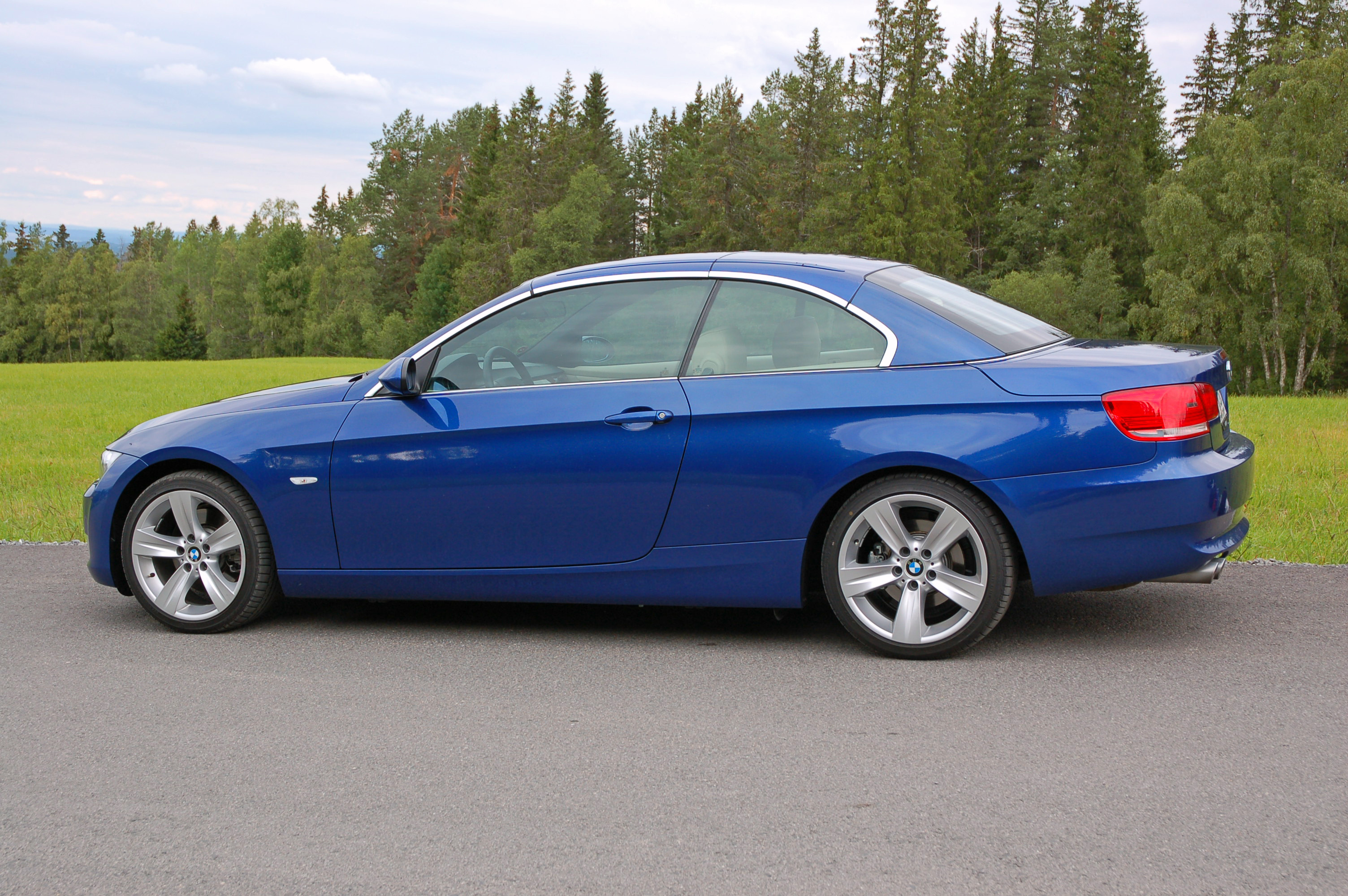 BMW 325i Cabrio – Vinnande viktak