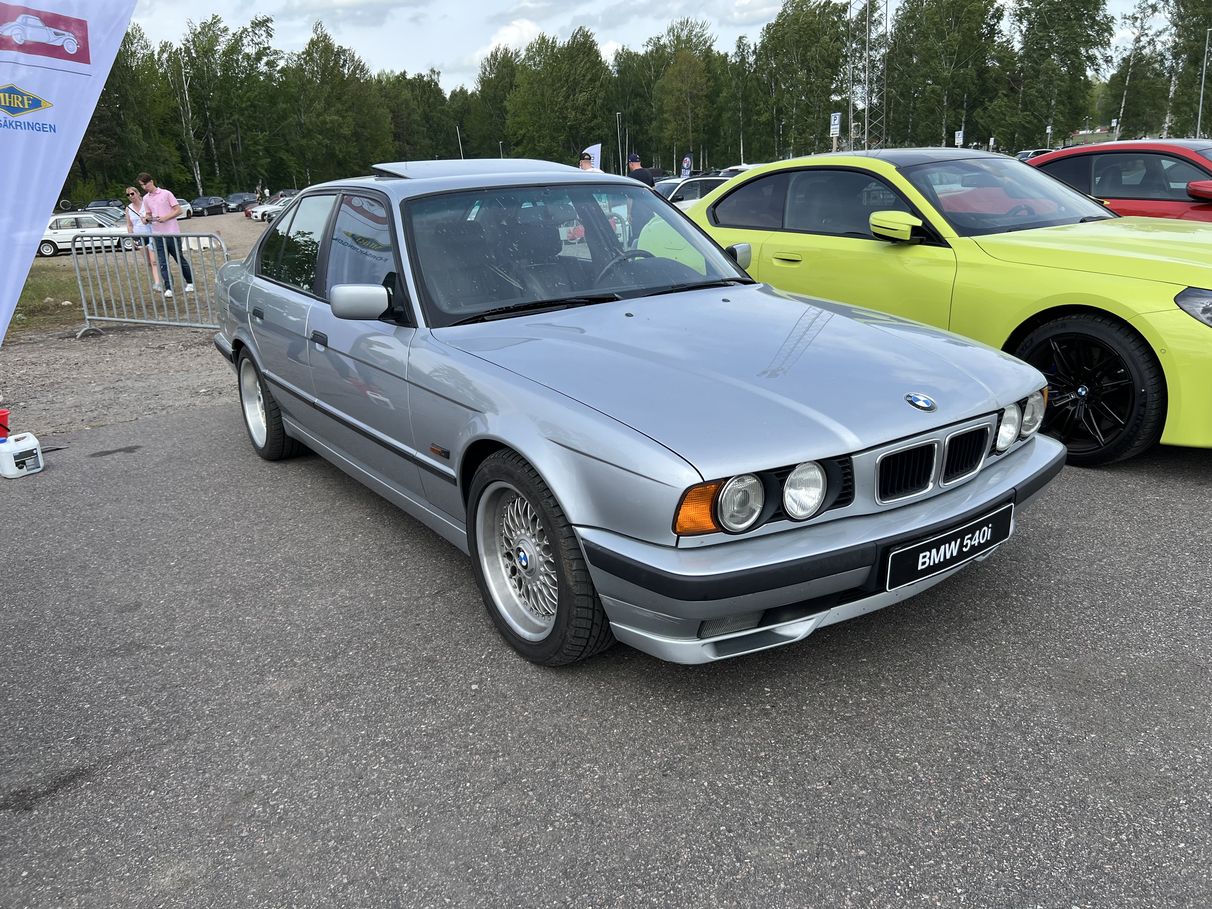BMW 540i E34