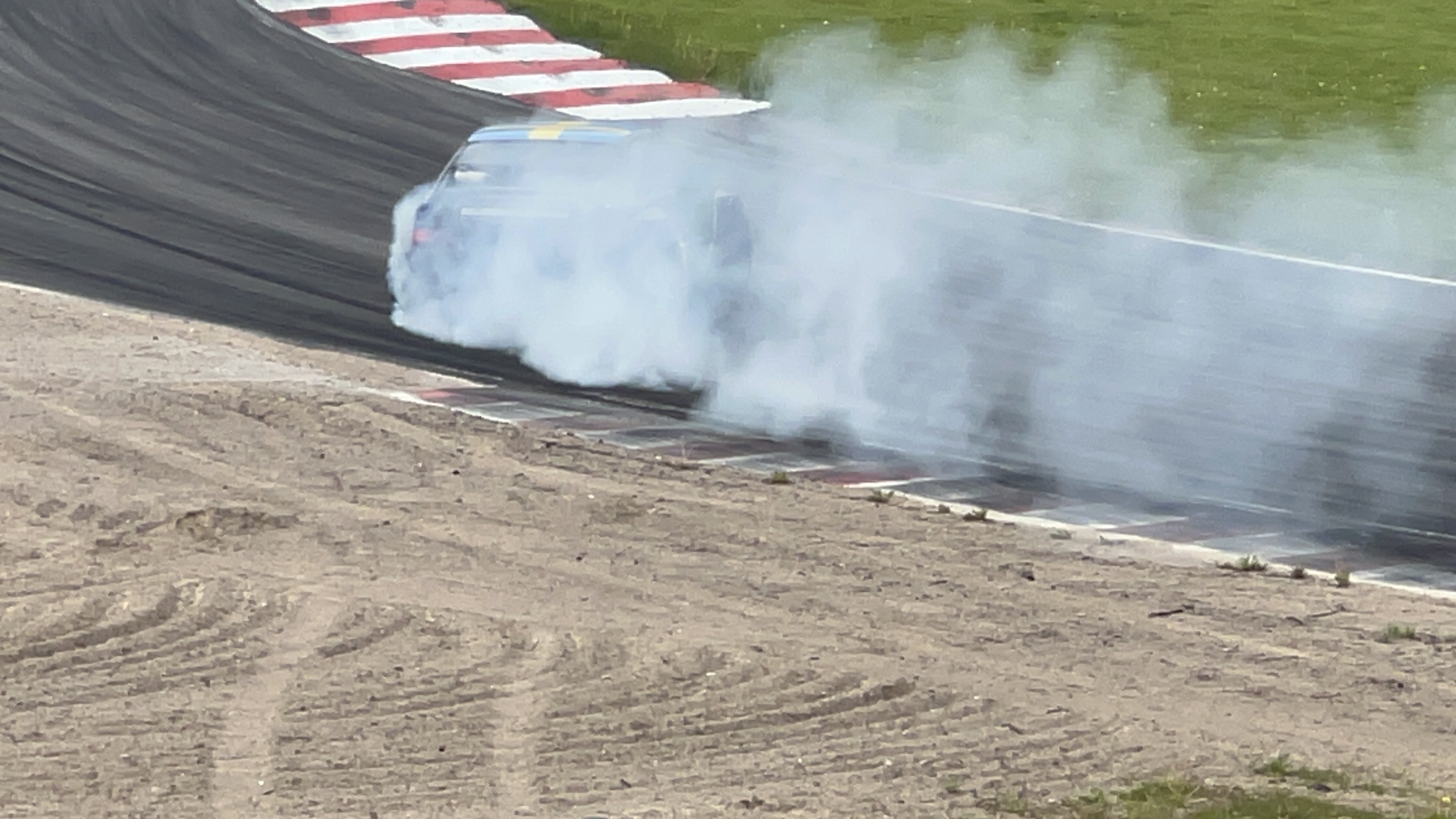 Drifting — oval kurva