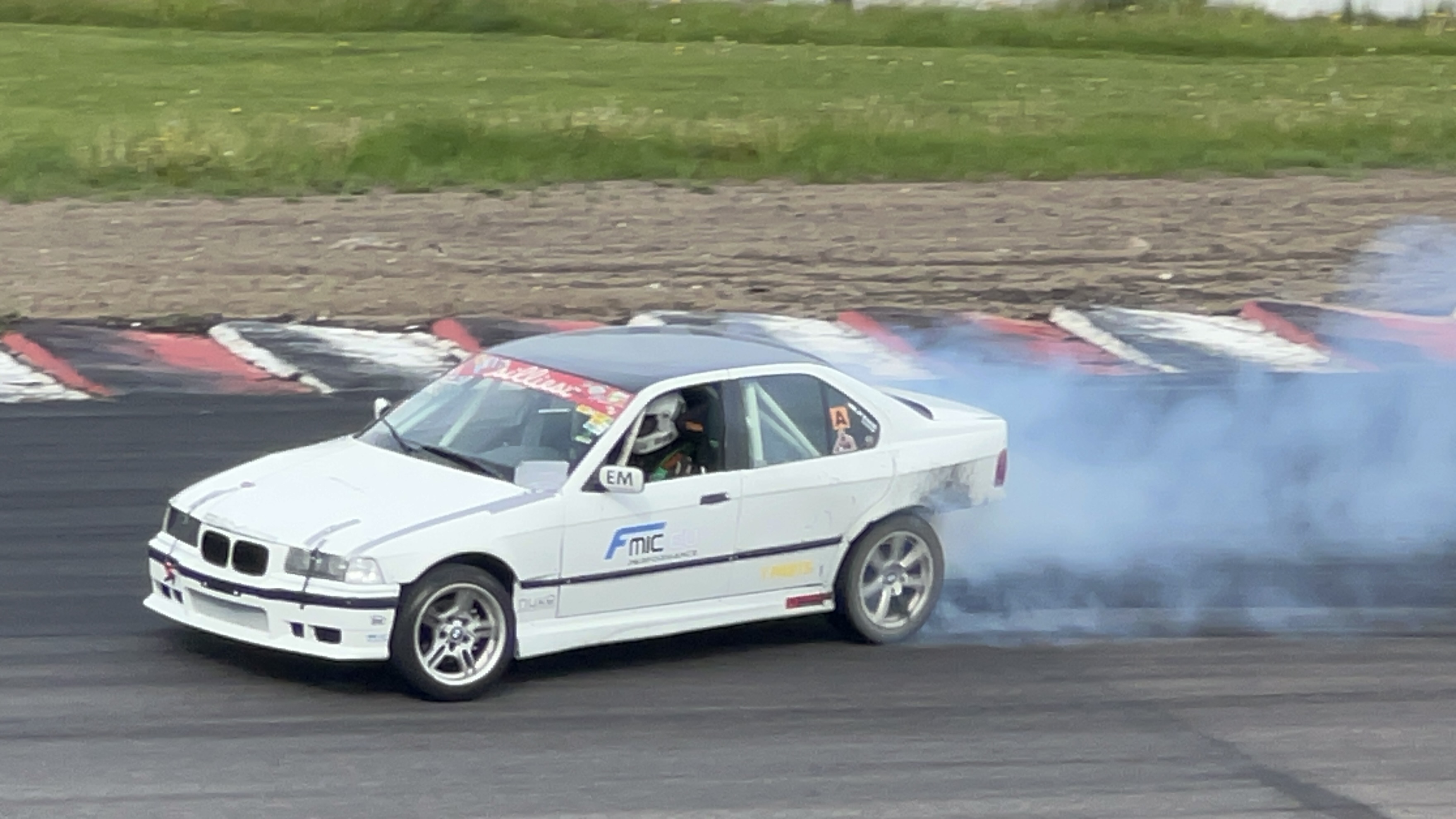 FMC E36 — oval