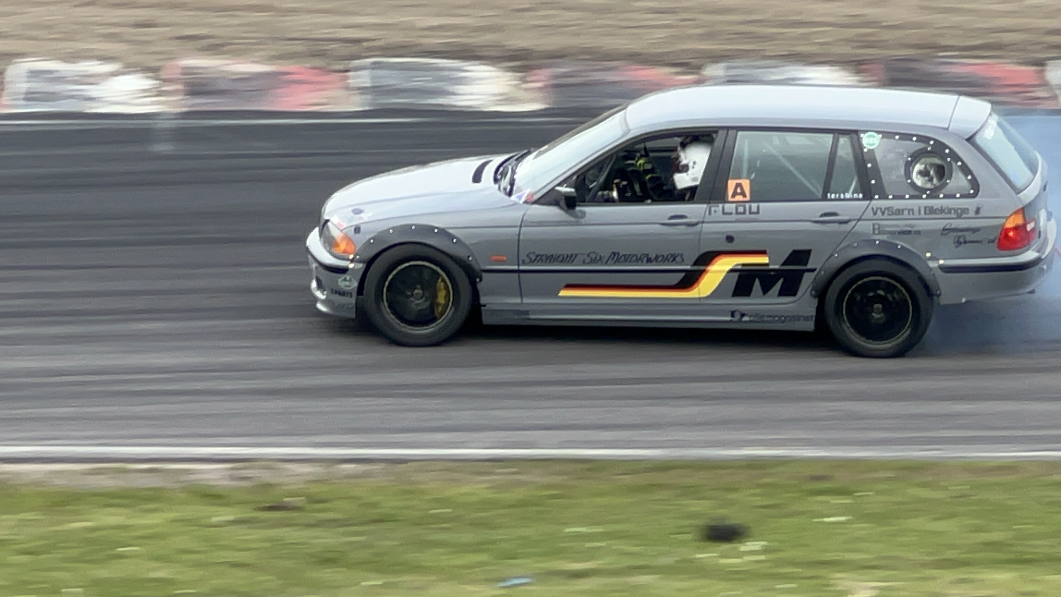 E46 Touring SM — close up